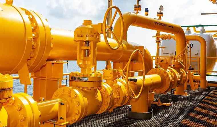 Pipeline valves and fittings